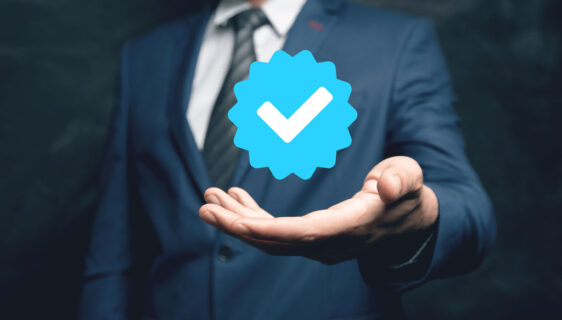 تیک آبی اینستاگرام چیست؟ مزایای داشتن تیک آبی اینستاگرام