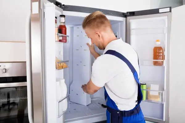از یک تعمیرکار یخچال حرفه‌ای چه انتظاری داشته باشیم؟